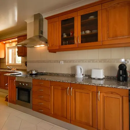 Villa Alice - Free Wifi & Air Co & Swimming Pool - By Bedzy *