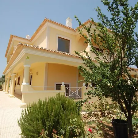 Alice - Free Wifi & Air Co & Swimming Pool - By Bedzy * Albufeira